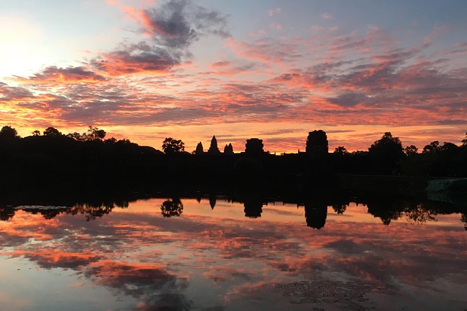 1 Day Discover Angkor Wat Sunrise Private Tour - The private guide factor: Praim, Kim, and Sieng Kei in real use