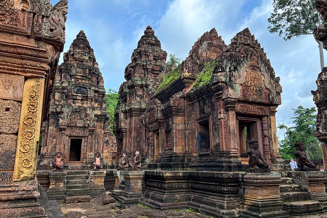 2-Day Angkor Wat and Banteay Srei with Countryside Exploration - Morning temples: Srah Srang, Pre Rup, and Ta Prohm’s roots