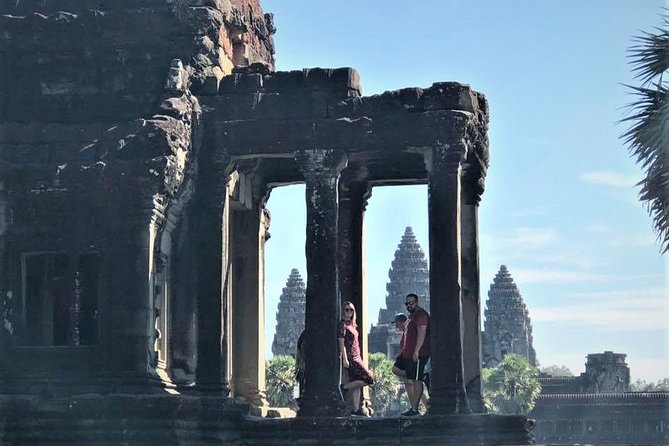 2 Days Exclusive Temple Highlights with Sunset and Sunrise Tour - What to pack and how to dress (so you don’t get turned away)