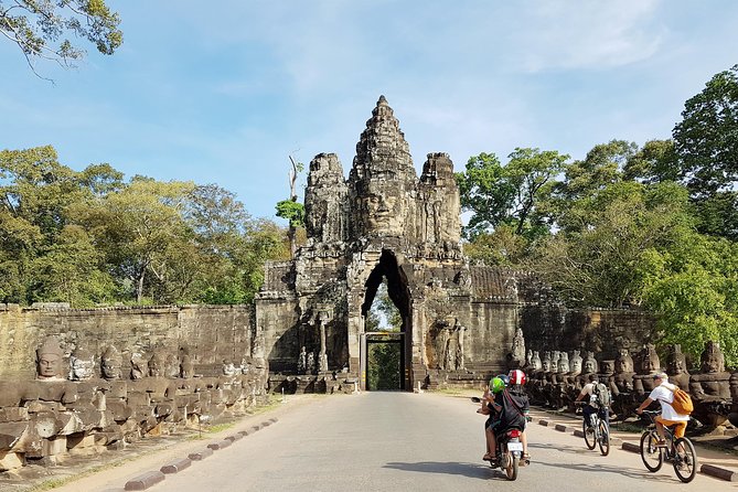 2-Days Private Tour in Angkor Sunrise, Banteay Srei and Beng Mealea Temple - Price and value: what $307.70 per group actually buys you