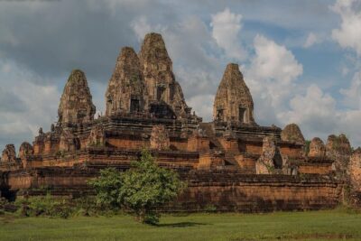 3-Day Angkor Wat & All Interesting Major Temples & Kulen Mount Waterfall - Day 1 in Angkor Thom: a guided walk through power and belief