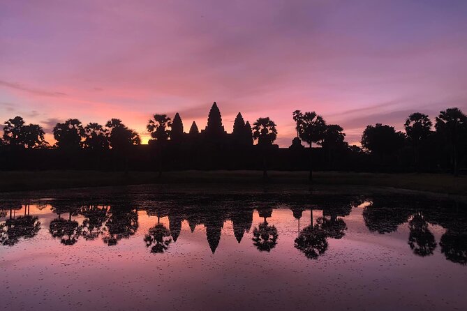 Angkor 2-Day Sunset & Sunrise Small-Group Tour - Day 2 at dawn: Angkor Wat from the eastern approach, then the Angkor Thom zone