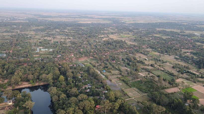 Angkor Stunning Hot Air Balloon - Candies, Photos, and Those Extra Touches