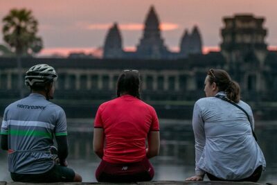 Angkor Sunrise Bike Tour / E-Bike or Tuk Tuk - Pickup at 5:00am: early start, small-group rhythm