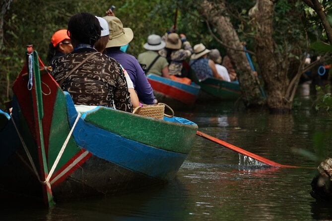Angkor Sunrise & Floating Village Sunset Full-Day Siem Reap Tour - Floating Village Sunset at Kompong Phluk: watch life unfold