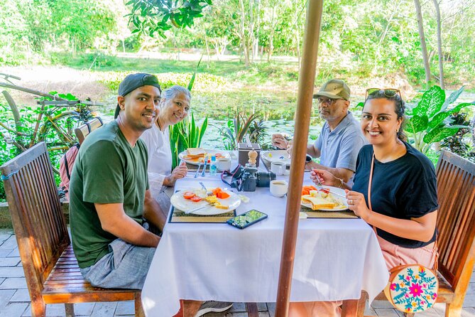 Angkor Sunrise Jeep Tour - Inclusive Breakfast & Lunch - Why a Jeep for Angkor Beats the Big Bus
