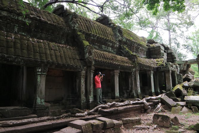 Angkor Temples Private Full-Day Tour from Siem Reap (Free Child) - Stop 3: Baphuon Temple for That Tricky, Human Scale