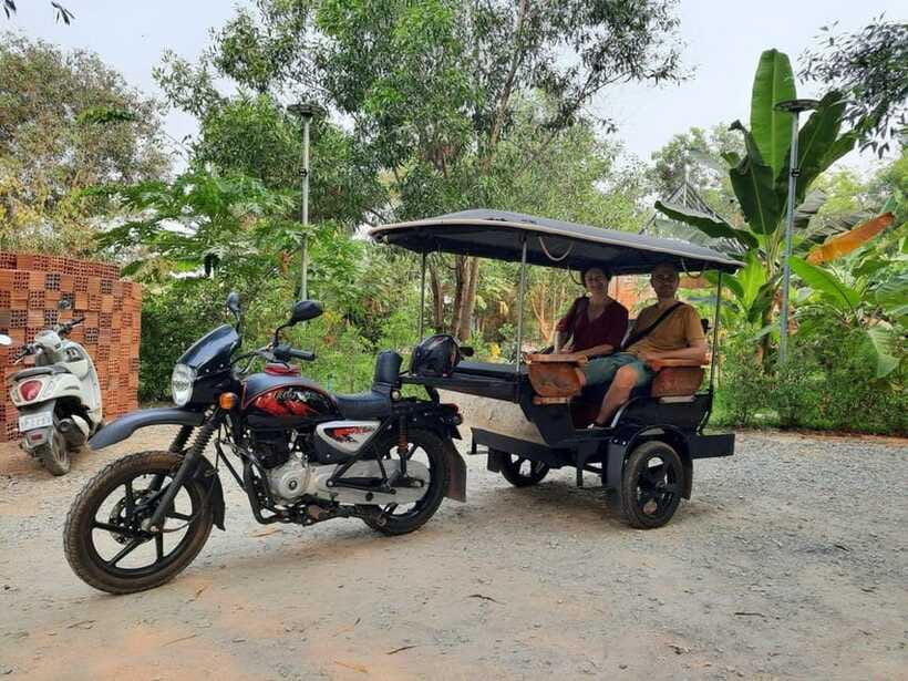 Angkor Wat 1 Day with Sunrise Combined tour with (Tuk Tuk) - South Gate of Angkor Thom to Bayon: The Heart of the Khmer Story