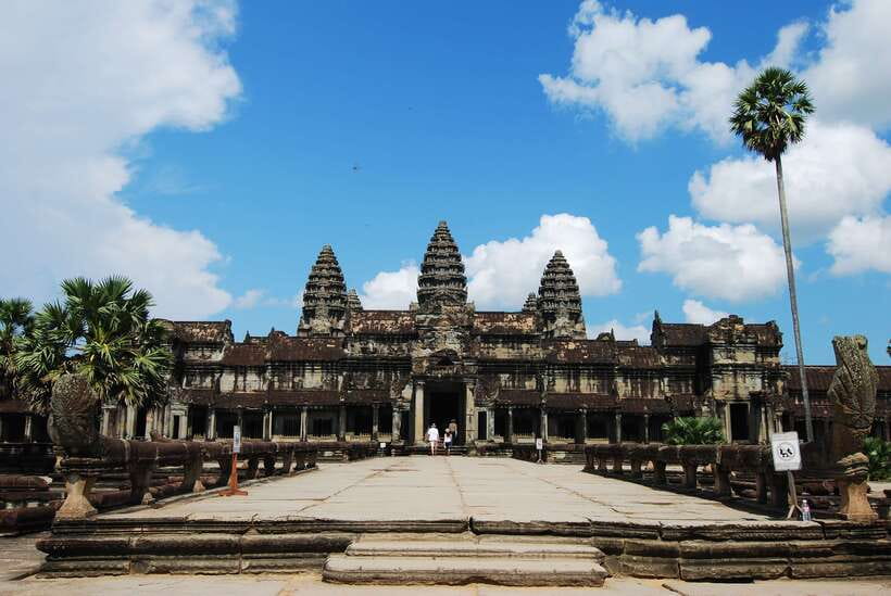Angkor Wat Full-Day Private Tour with Sunrise - Private Pickup and a 7-Hour Morning That Actually Flows