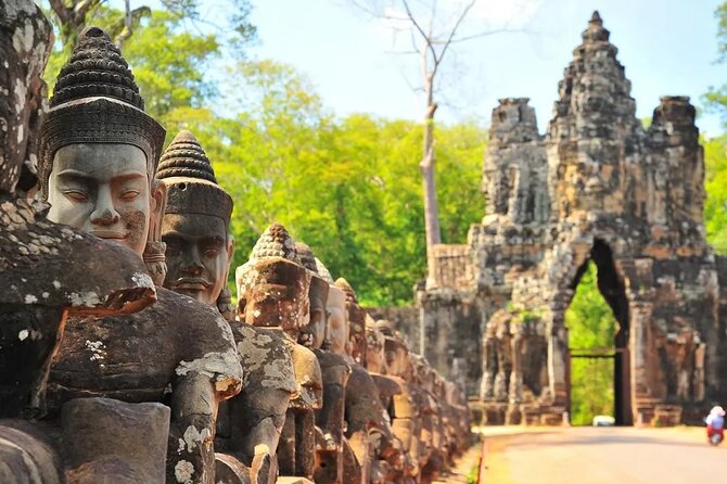 Angkor Wat full Day 'Small Group with sunset & Tour Guide - Pickup, Timing, and Meeting Point Smoothness