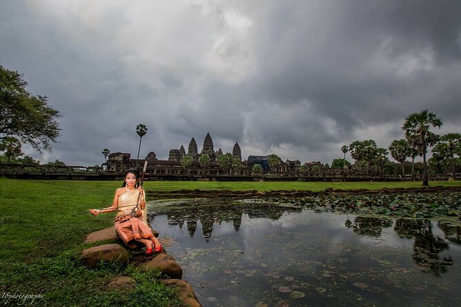 Angkor Wat Full-Day Sunrise & Sunset Private Tour All Interesting Major Temples - Terrace of the Elephants, Leper King Terrace, and Palilay: detail without the crowd sprint