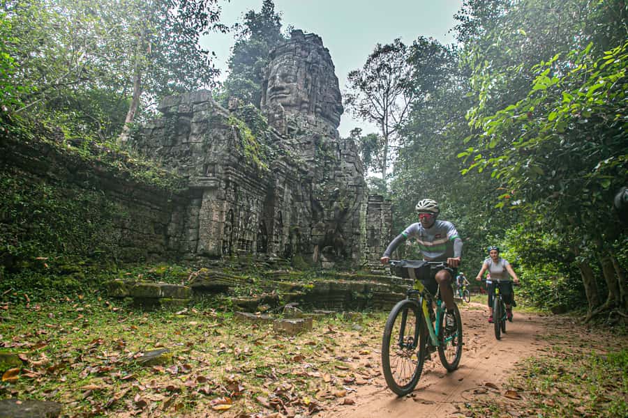 Angkor Wat: Guided Sunrise Bike Tour w/ Breakfast and Lunch - Price and Value: What $55 Really Covers (and What Doesn’t)