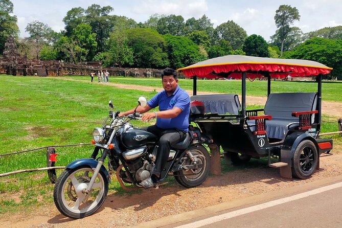 Angkor Wat Private Tour by Tuk-Tuk with English Speaking Driver - Ta Nei and Ta Prohm: quiet contrast and crowd chaos