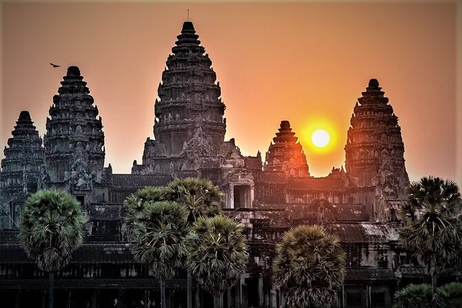 Angkor Wat Sunrise & All Highlight Angkor Temple Private Day Tour - Terrace of the Elephants to Leper King: the carved storytelling stops