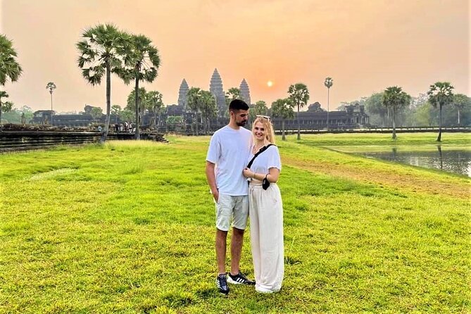Angkor Wat Sunrise & All Highlight Angkor Temple Private Day Tour - Ta Nei to Ta Prohm: trees, paths, and the look-at-structure lesson