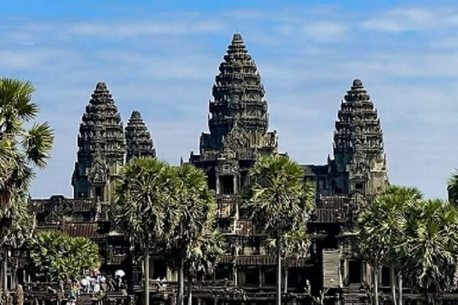 Angkor Wat Sunrise Small-Group 1-Day Tour from Siem Reap - Pickup times and group size: the logistics that shape your day