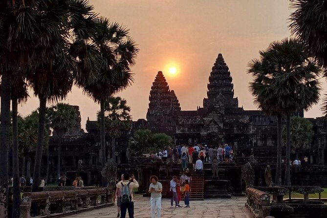 Angkor Wat Sunrise Tour - Ta Prohm: tree roots, ruined walls, and the atmosphere factor