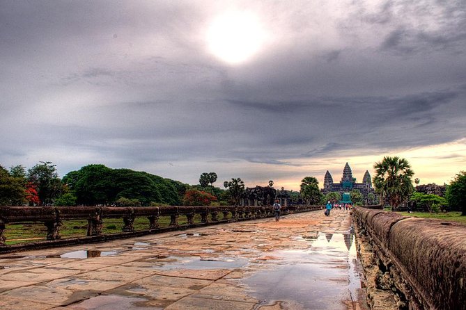 Angkor Wat Sunset Tour - Ta Prohm: The Tomb Raider Temple in Real Life