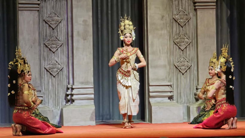 Apsara Performance with Dinner include Pick up & Drop off - The Apsara dance show: hand gestures, mythologies, and six scenes