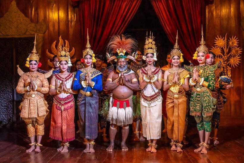 Apsara Theater Performance include dinner & Hotel pick up - The real appeal: one ticket, one evening plan