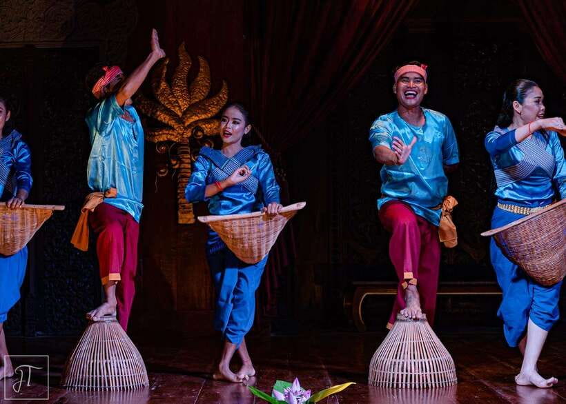 Apsara Theater Performance include dinner & Hotel pick up - Timing and pacing: what the 2.5 hours really feels like