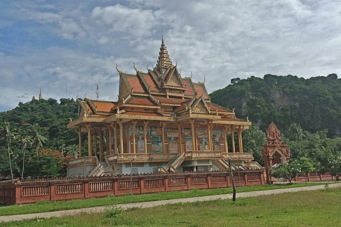 Battambang Full Day Tour from Siem Reap - Bamboo Train, Killing Cave & Sunset - Lunch, Snacks, and the Included Comfort Items That Matter Later