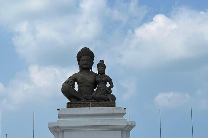 Cambodia Private Taxi - Siem Reap & Angkor Wat Temple Area Tour - Private taxi in Siem Reap: why this format works