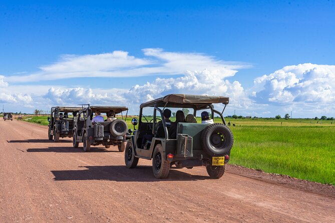 Countryside Sunset Jeep Tour with Drinks included - Chreav Village Stop: Life, Work, and a Human-Scale Break