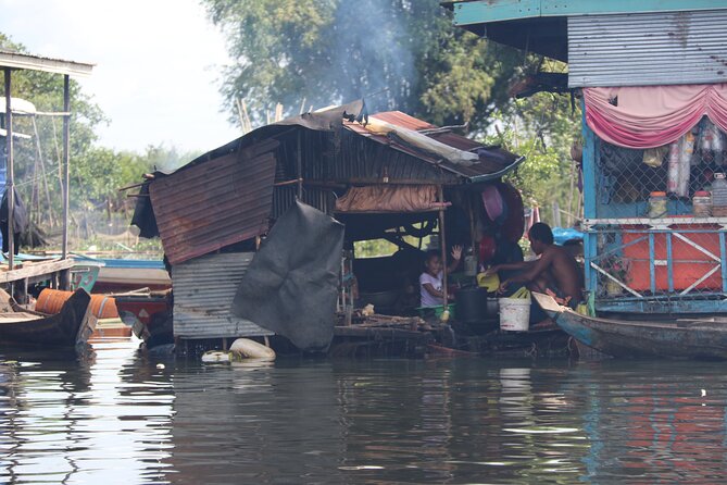 discover floating villages and tonle sap lake by boat - Crocodile and Fish Farms: The Tough Part You Should Consider First
