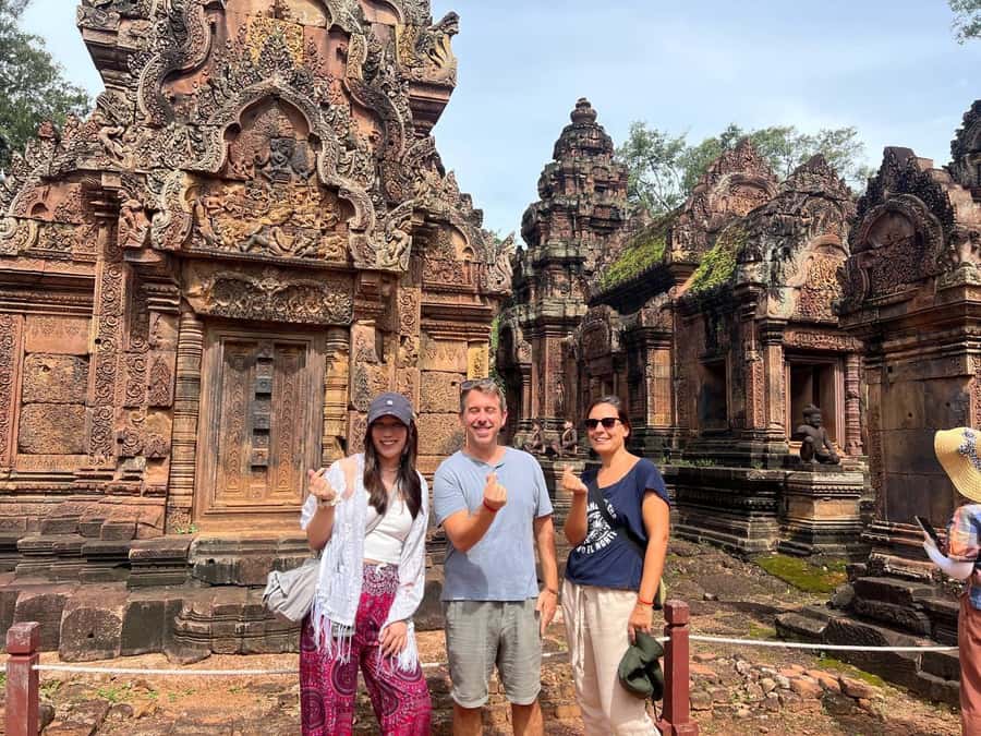 From Siem Reap: Banteay Srei Temple & Grand 5 Temple Tour - Banteay Srei: why the Citadel of Women steals the show