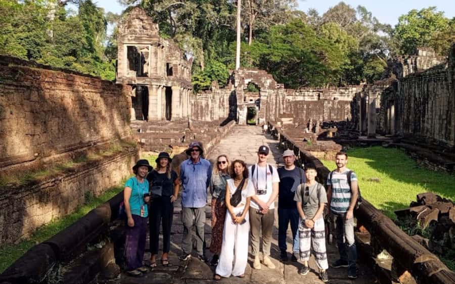 From Siem Reap: Banteay Srei Temple & Grand 5 Temple Tour - Morning timing: pickup at 7:50 and the pass stop