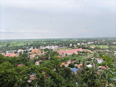 From Siem Reap: Battambang Day Trip Return or to Phnom Penh - Lucky’s Private Pace: Comfort, Water, and Flexibility