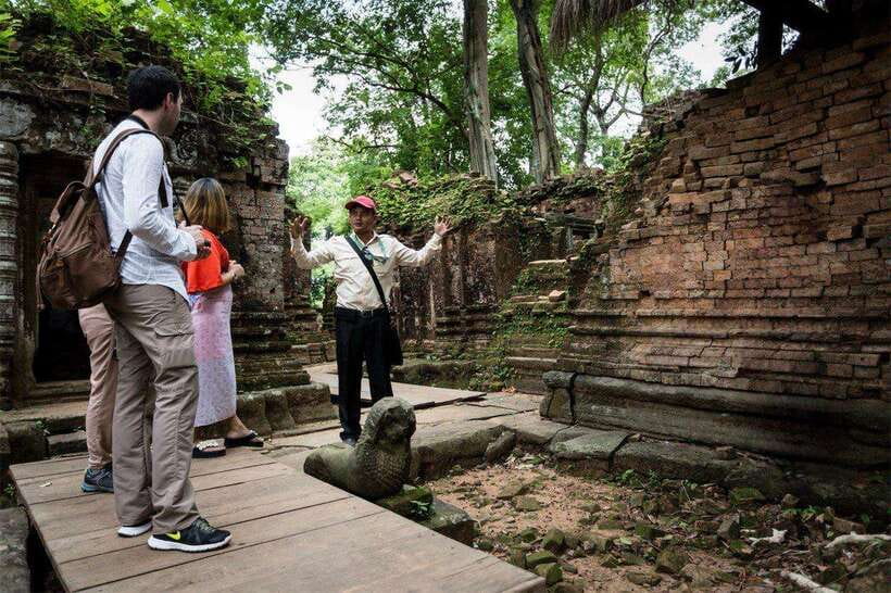 From Siem Reap: Koh Ker and Beng Mealea Temples Tour - From Siem Reap to the jungle temples: how the day starts