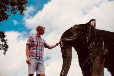 Full-Day Banteay Srei & 4 Temples - Grand Tours Join-in Tour - Pickup at 7:40 and the Rhythm of the Day