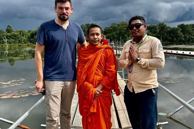 Full-Day 'Big Tour' with Sunset at Phnom Bakheng - H2: Ta Som: The Overgrown Temple That Feels Like Discovery