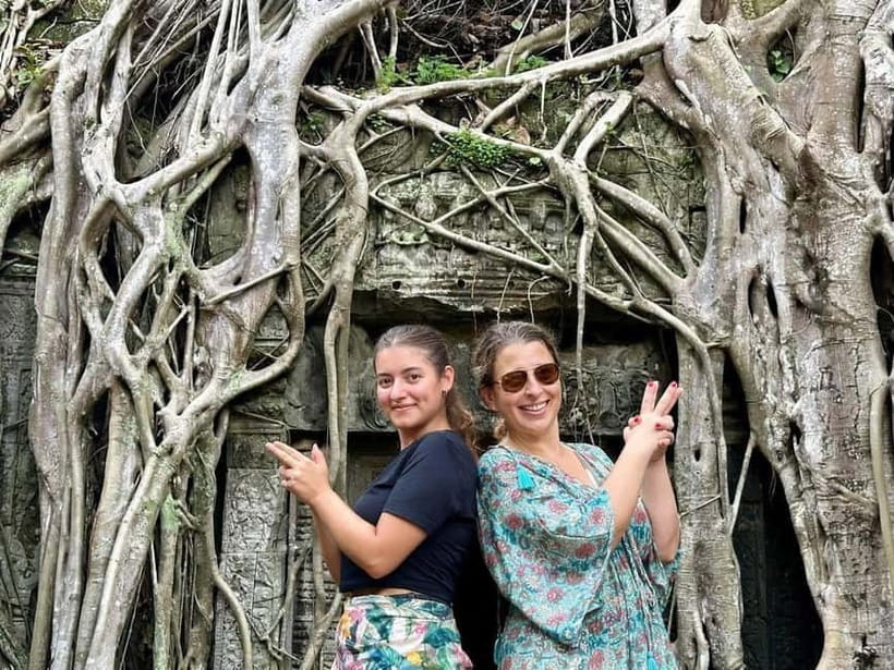 Full-Day Explore Angkor Temples Sunset Tour (with Lunch) - Phnom Bakheng Sunset: The Golden Sky Moment (and the Trade-Off)