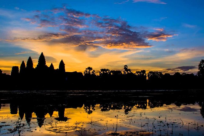Full-Day Guided Sunset Tour of Angkor Wat - Banteay Kdei: a less-renovated stop that teaches you how monasteries worked