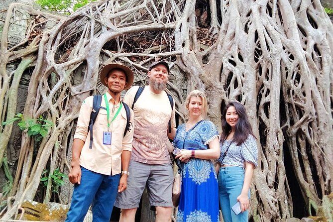 Full Day Small Group Tour Guide with Sun rise - Ta Keo (1 hour): The sandstone temple-mountain feel