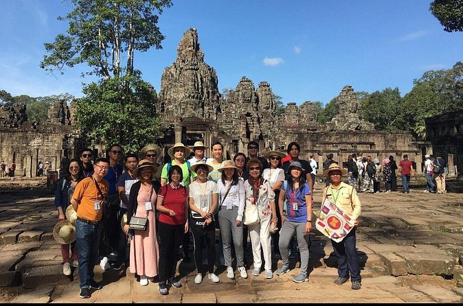 Full Day Tour Angkor Wat Sunrise and Siem Reap Temples - Angkor Thom South Gate and Bayon: Fast Lessons in Symbols
