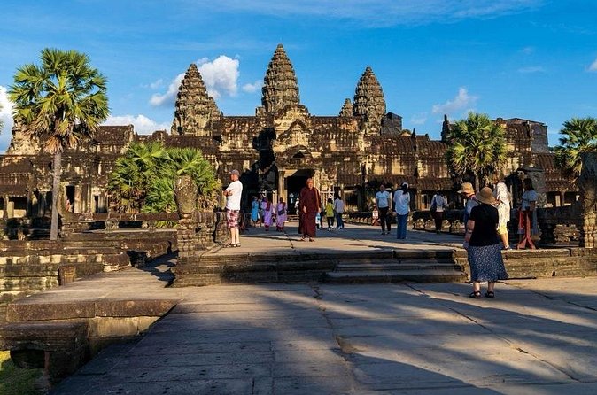 Full Day Tour Angkor Wat Sunrise and Siem Reap Temples - Price and Value: Is $45 a Smart Buy for Sunrise + Multiple Temples?