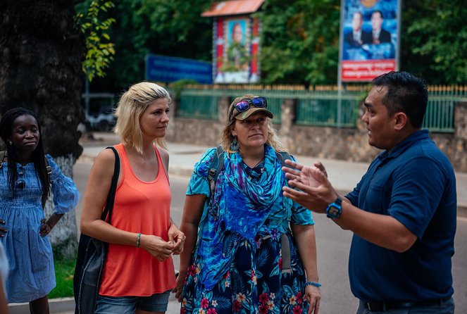 Highlights & Hidden Gems With Locals: Best of Siem Reap Private Tour - Why This 3-Hour Siem Reap Tour Gets You Oriented Fast