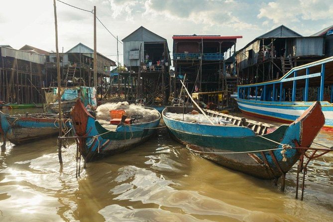 Kompong Phluk Floating Village Private Half-Day Tour - Price and logistics: $39 is the guide and ride, not the lake boat ticket