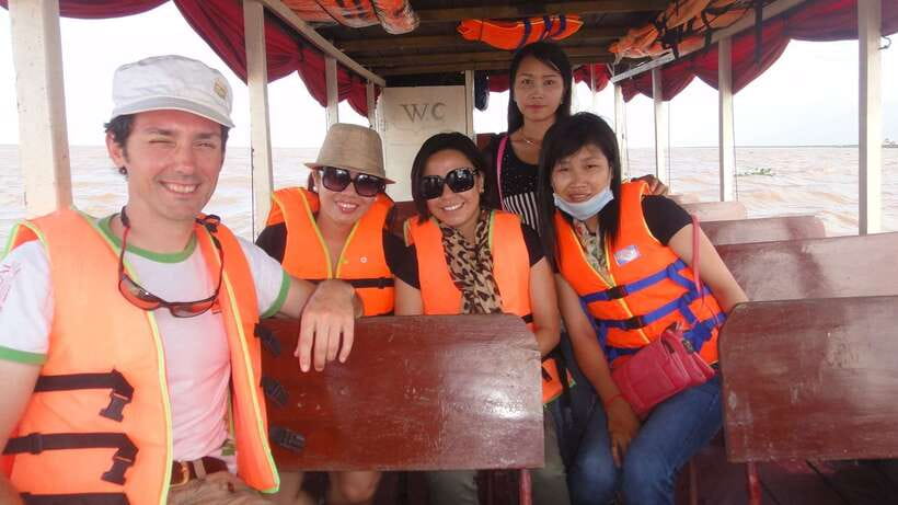 Kompong Phluk Floating Village Tour from Siem Reap - A practical way to reach Kompong Phluk: rural road first, then boats