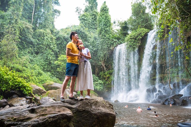 Kulen Mountain Tour with Picnic and Floating Village Sunset - Phnom Kulen summit hits: Poeng Ta Kho, the reclining Buddha, and 1000 Lingas