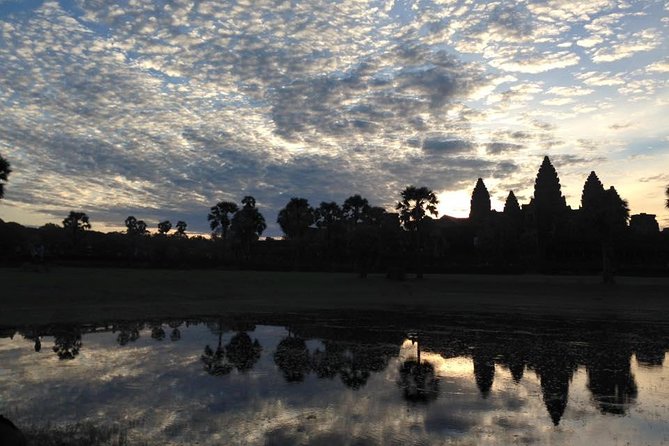 One Day tour with sunrise in car with A/C or Van & Guide. - Guide quality: why names like Bunleat, Vanny, and Borey show up