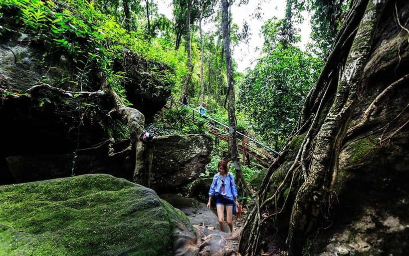Phnom Kulen Waterfall & the Sacred 1000 Lingas (with Lunch) - Should you book Phnom Kulen with lunch?