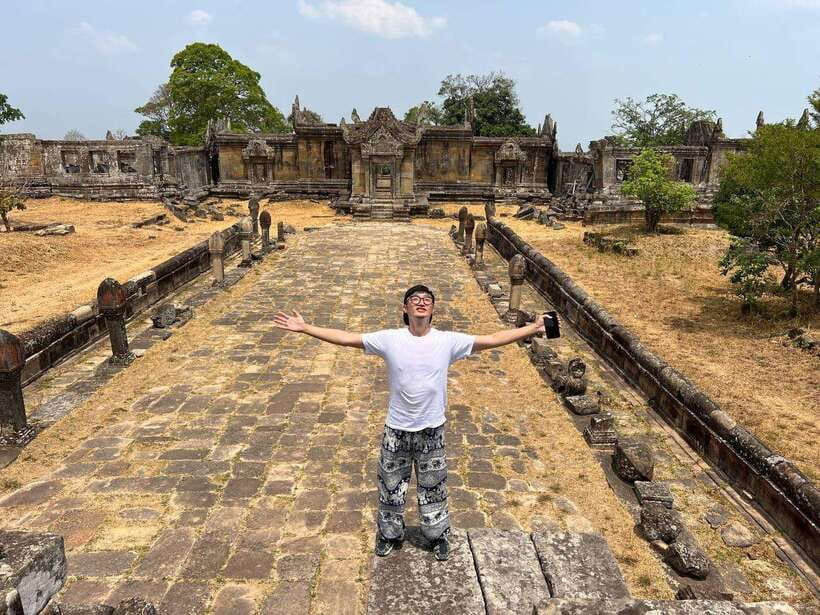 Preah Vihear: Full-Day Preah Vihear and Koh Ker Temple Tour - Preah Vihear Temple: UNESCO on a 700-meter cliff