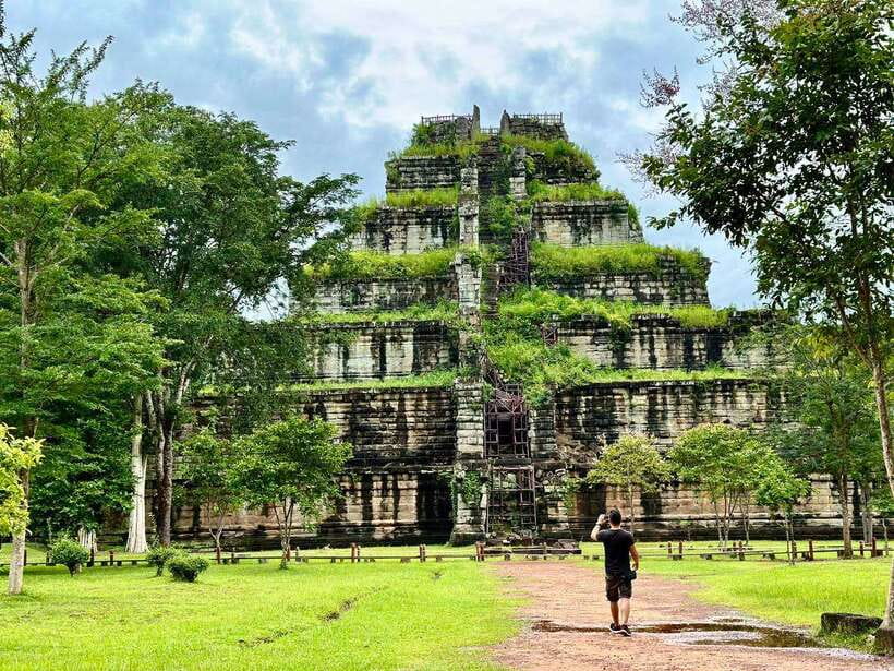 Preah Vihear: Full-Day Preah Vihear and Koh Ker Temple Tour - Koh Ker Temple: the “pyramid temple” experience that feels different