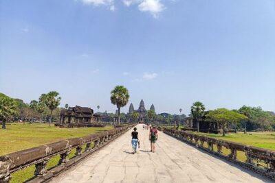 Private Angkor Wat Exploring Tour (Sunset or Sunrise) - Angkor Wat: Galleries, Carvings, and Those Central Towers