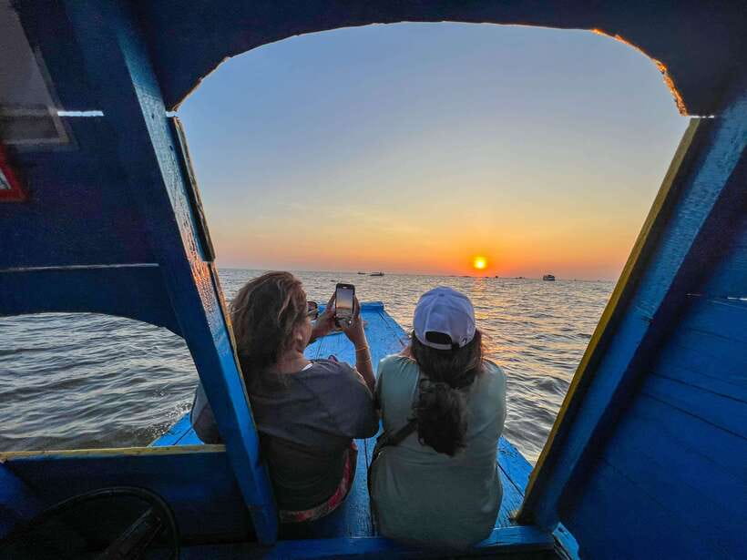Private Beng Mealea and Floating Village Tour with Sunset - Getting Out of Siem Reap: Timing, Comfort, and What to Bring